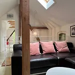 Tatil Evi Remise An Der Rennbahn - 30 Minuten Zum Alexanderplatz Und Doch Im Gruenen *