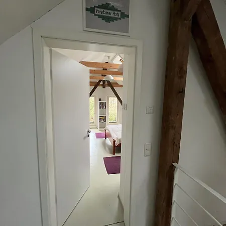 Remise An Der Rennbahn - Umzaeuntes Anwesen Mit Parkplaetzen, Amzonprime, Netflix, Wii, Ps2 * Hoppegarten