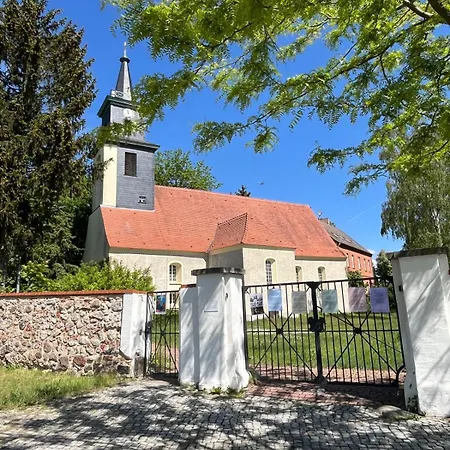 Remise An Der Rennbahn - Umzaeuntes Anwesen Mit Parkplaetzen, Amzonprime, Netflix, Wii, Ps2