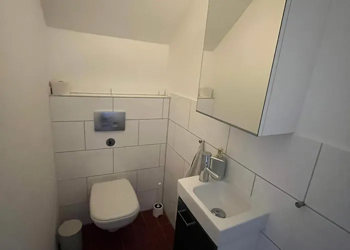 Remise An Der Rennbahn - 30 Minuten Zum Alexanderplatz Und Doch Im Gruenen