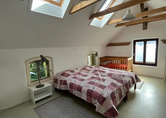 Remise An Der Rennbahn - 30 Minuten Zum Alexanderplatz Und Doch Im Gruenen