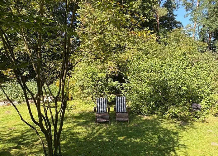 Remise An Der Rennbahn - 30 Minuten Zum Alexanderplatz Und Doch Im Gruenen *