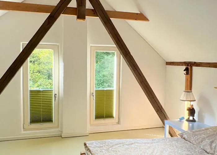 Remise An Der Rennbahn - 30 Minuten Zum Alexanderplatz Und Doch Im Gruenen Semesterbostad